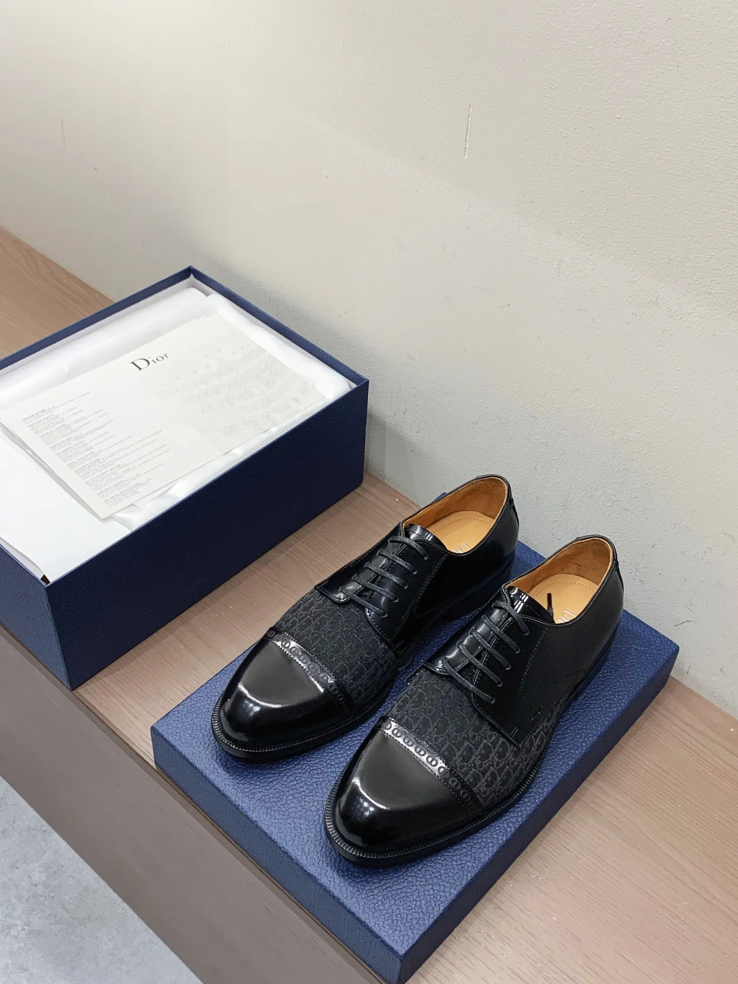 940💰 Dior high-end men's boutique casual leather shoes, imported cowhide upper, water-dyed cowhide lining, imported genuine leather outsole, impeccable details, standard code 39-44 (38.45.46 customized, non-returnable and non-exchangeable)